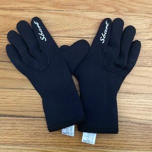 SBART Black Diving/Snorkel gloves - size small - like NEW